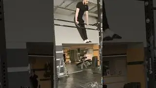 Эти выходы силой не дадут вам расслабиться🤭 #muscleup #workout #calisthenics #hardtraining