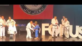 Gradua&ccedil;&atilde;o Samuel Anderson 8 anos 2025 faixa cinza