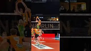 Das kam &uuml;berraschend 🤯 #volleyball