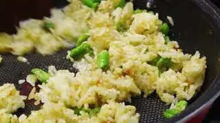 Maesri Green Curry Paste: Green Curry Fried Rice with Seafood Recipe