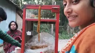 Aj Amara jachi aktu ghurte.         