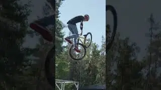 Adrian Tell tailwhip  #actionsport #mtb #mtbfreestyle #show