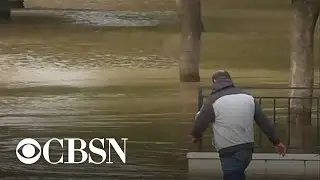 Severe flooding causes thousands to evacuate coastal cities in Spain