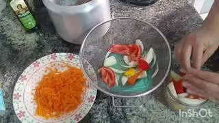 Macarrão com molho de moela de frango 