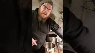 Baka snus, även kallat stånka!