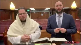 Chazzan Greg Hurvitz and Rabbi Rabin - Avinu Malkeinu.