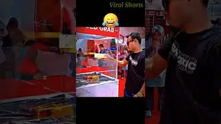 this guy in white lifted a gold bar with one hand!🔥🤯 #goldbar #challenge #fyp #shorts #viralvideo