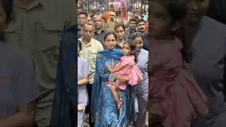 Isha Ambani, Along with her kids, makes a gracious presence as they seek blessings #ishaambani