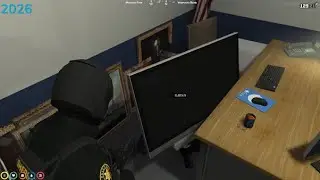 Bloom Catches Blocks In MRPD Locker Room #nopixel #nopixelclips #gtarpclips #gamingshorts #gtarp