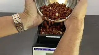 Groundnut Seeds Digital Moisture Meter