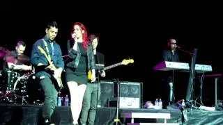 Kim Wilde - You Keep Me Hangin' On (30.04.2013, Crocus City Hall, Moscow, Russia)