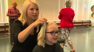 Leerlingen knippen staart af voor kinderen met kanker