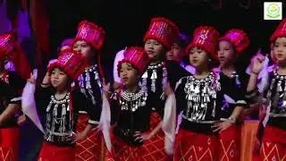မနောမြေမှတေးသံသာGrade 5 ကျောင်းသား/သူများမှတင်ဆက်ပါသည်။