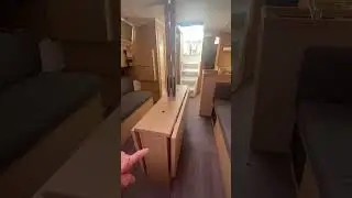 Продается яхта Beneteau 38.1 2017 года выпуска.