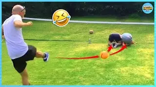 Try NOT To Laugh 😂🤪 Funniest Moments in Football History | Part 20