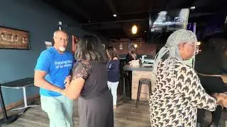 🥰👸🏾🙏🏾🕺🏾💃🏾 Клуб «Палас», Сакраменто, Калифорния, воскресенье днем. Степпинг, ребята! 👸🏾💃🏾🕺🏾🙏🏾