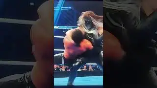 #smackdown #apollocrews #solosikoa #live #wwe #mfts #wrestling #youtubeshorts #shorts