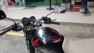 Fan 150 com banco bege