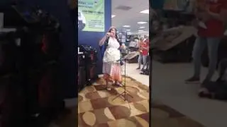 La Techiss  y sus bayuncadad.