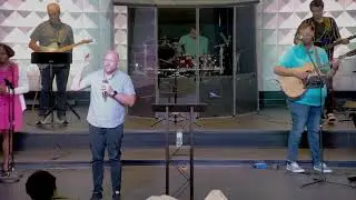 Rise Church Worship Service