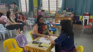 Sesi pendaftaran sekolah aaron dan arshavin di sjk chong boon