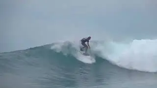 Surfing Banyak Islands - Banyak Surf Villas - Bay of Plenty