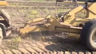Cat Challenger 75C Plowing tile