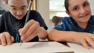 Left-Handed Drawing Compitition