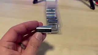 Wish I knew about the shelf life sooner   Streamlight CR123A Battery