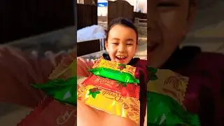 we love sweets 🍬 🍭 #babyshark #viral #shorts #unboxing #food #youtubeshorts #fyp