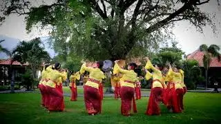 Tari Rejang Taman Sari