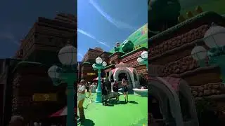 Super Mario World at Universal Studios Hollywood! @JonnyRoboto @nelsonpacheco1436