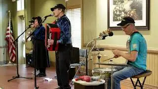 Hang on Sloopy Hang on WASHBOARD TONY!