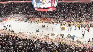 2026 HERSHEY BEARS TEDDY BEAR TOSS LIVE GOAL! (81,796 STUFED ANIMALS) | Filmed By: @BearsBack2Back 