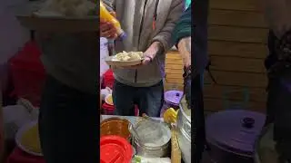 Momos at Mall Road, Manali!