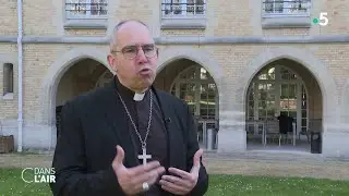 L'Eglise catholique fait bloc contre l'aide à mourir - Reportage #cdanslair 10.03.2024