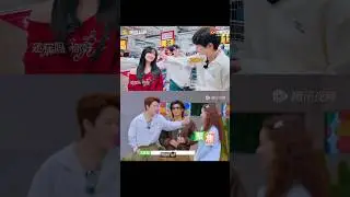 Yueyue what are you thinking 😁😁 #shenyue #chineserestaurant #wonderlands4 #shorts