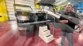 Катер Monaco 235SFL 2026 года выпуска с двигателем VMAX 250 SHO от @GodfreyPontoonBoats, матовая ...