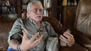 Marco Raúl Mejía, educación y cambio de época...