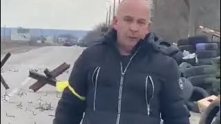 Ukrayna'da sivil halk yollara barikat kuruyor
