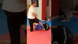 Leg tie and crossface
