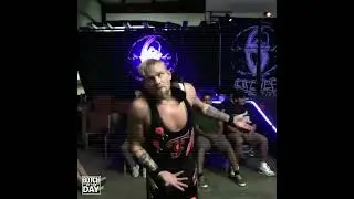 Jake Crist's reaction is amazing...bravo!! #botchoftheday #nfsmedia #botchaholics #botch