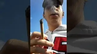 Smoking 2 gram blunt (all in one)