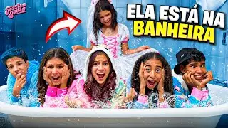 A CLONE DA MANU APARECEU NA BANHEIRO BANHEIRA*deu ruim (Jéssica Sousa e família)
