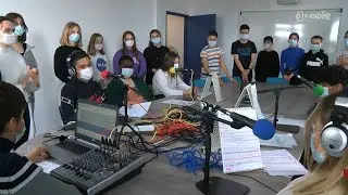 Les coll&eacute;giens s'initient au m&eacute;tier de journaliste radio
