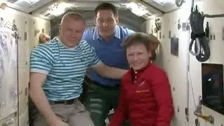 Soyuz MS-03 hatch closure