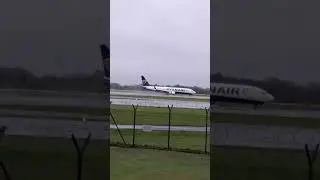 Ryanair PMI-MAN Boeing 737 Max 8 Arriving