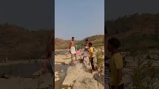 picnic manane #funny #comedi #picnic #sorts पिकनिक मनाने आ गए😆🤣