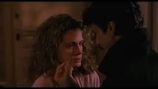 Julia roberts knees her husband in the groin (Sleeping with the enemy)