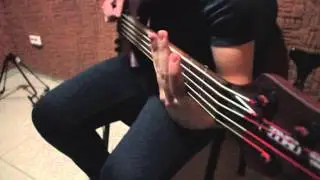 Engrossed - Vicious (feat. Ricky Lee Roper of Osiah) :: Bass guitar cover
